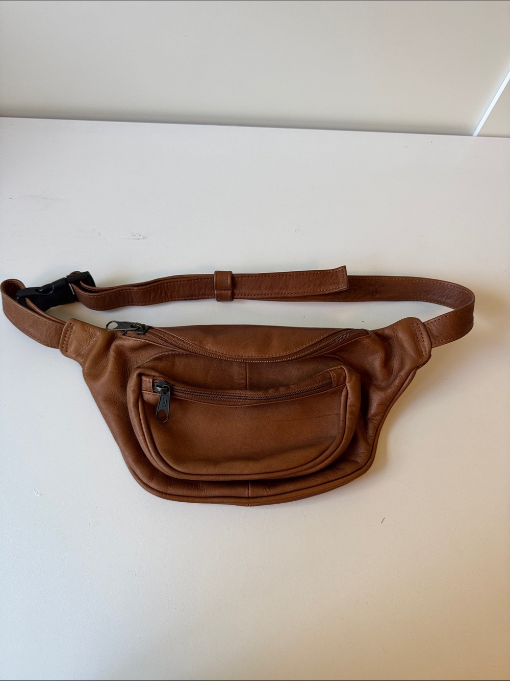 Women's Tan Leather Crossbody Belt Bag